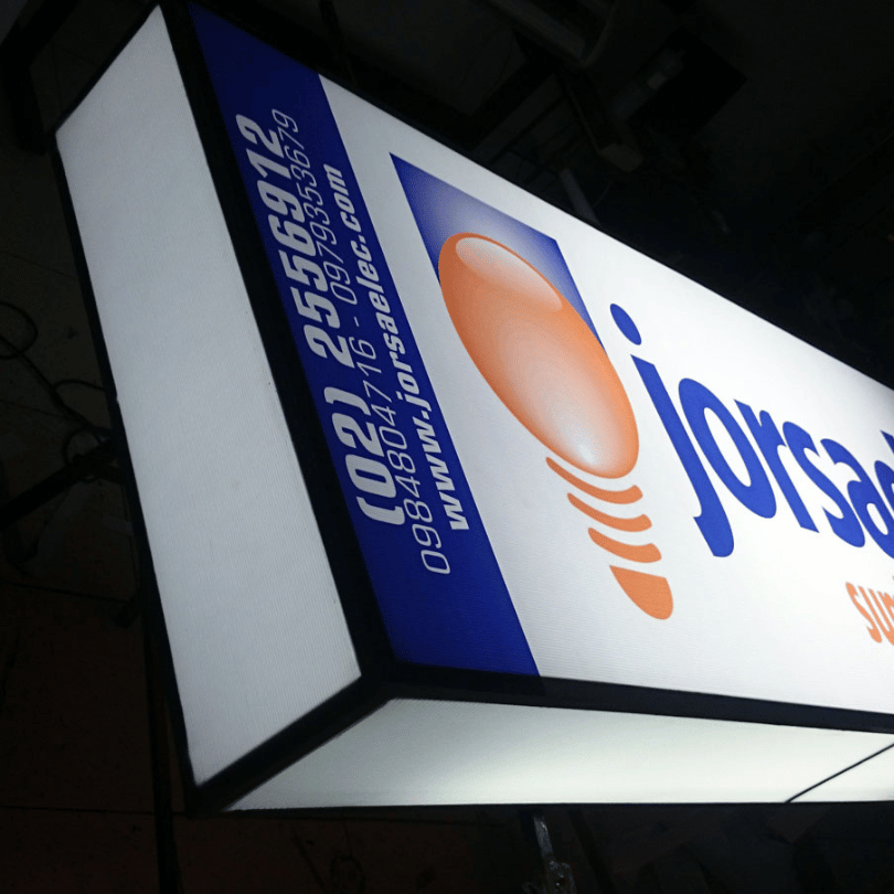 Letrero led luminoso led en caja de luz  estructura interna de acero y exterior de lamina . frente  de lona iluminada desde el interior con timer opcional